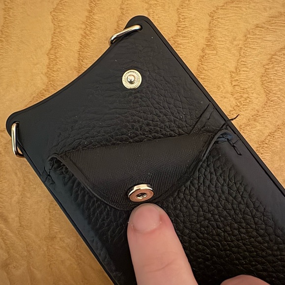 Bandolier Nicole Pebble iphone SE 8 7 6 - Picture 5 of 5